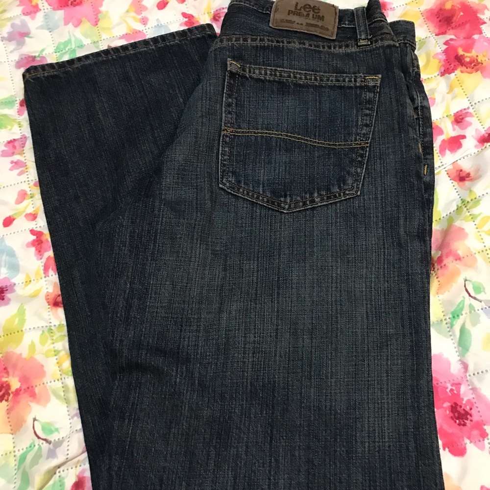 Lee Men’s Dark Wash Relaxed Straight Jeans